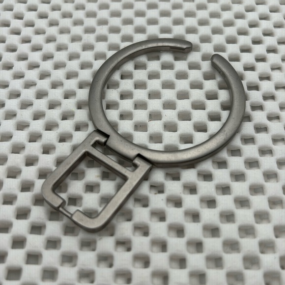 Swatch Accessories - Swatch Pop Watch Holder - Matte Silver - Holder only